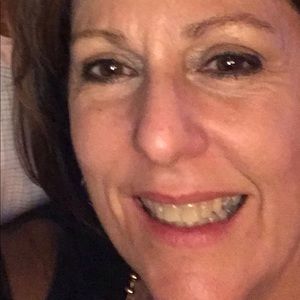 Meet your Posher, Carmen